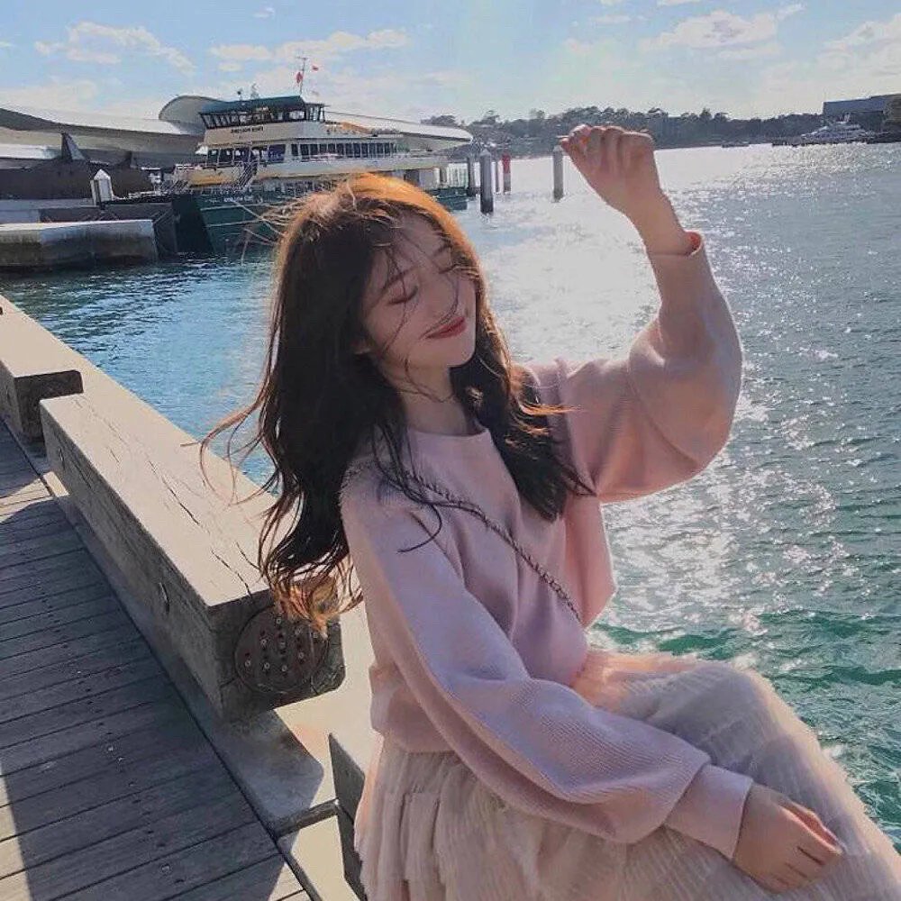 当扎卡里比弗来到小镇